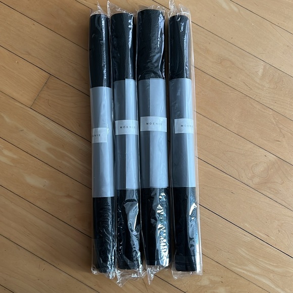 🆕Leather placemats - set of 4 black - Picture 7 of 8